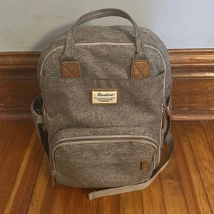 Ruvalino diaper backpack - pending